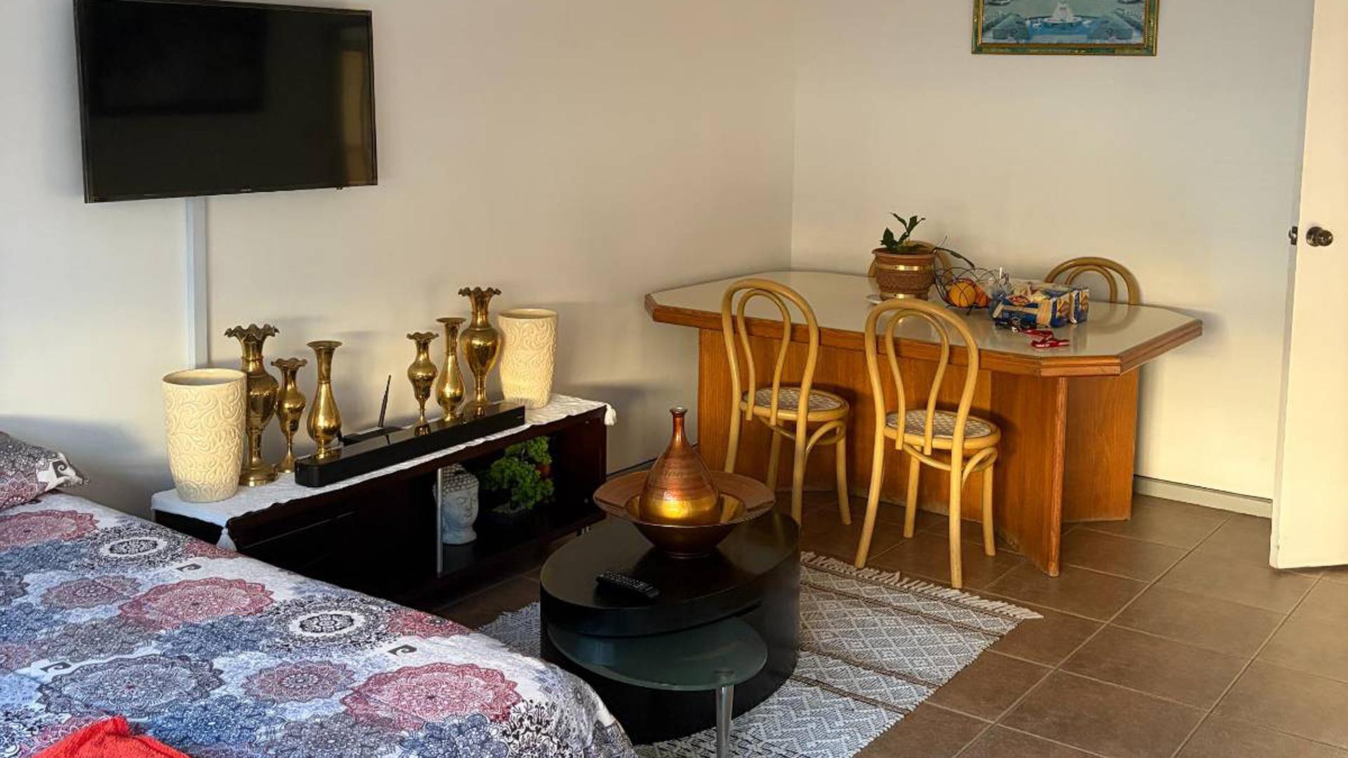 Lounges of property in Morningside - DBN