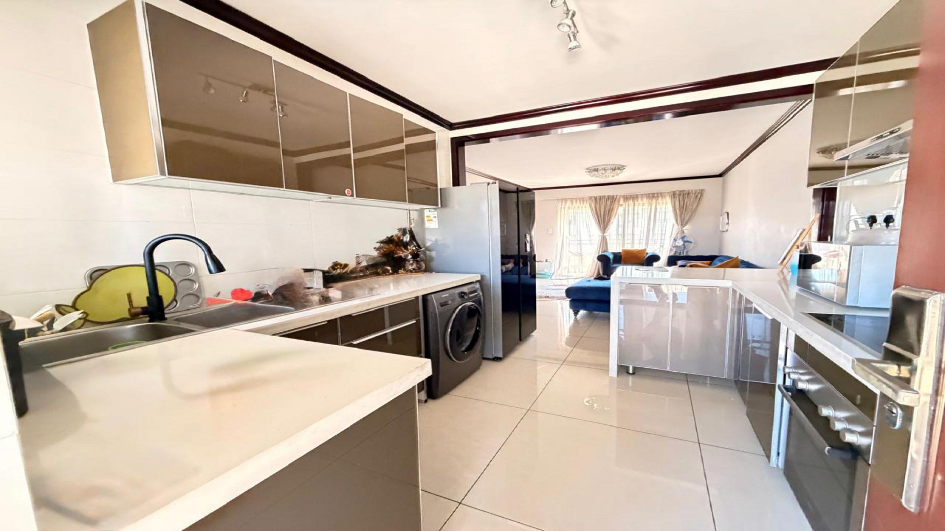 Kitchen of property in Needwood
