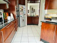  of property in Bassonia