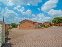  of property in Helderkruin