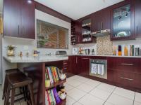  of property in Helderkruin