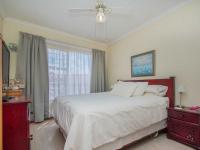  of property in Helderkruin