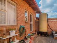  of property in Helderkruin