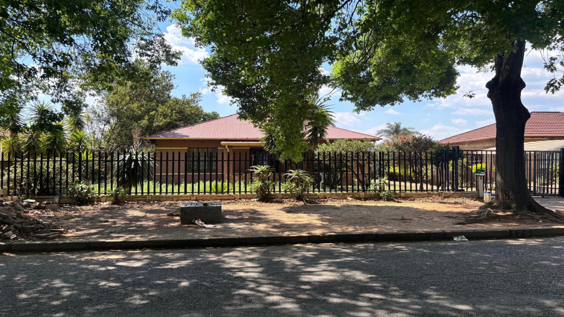 Front View of property in Boksburg