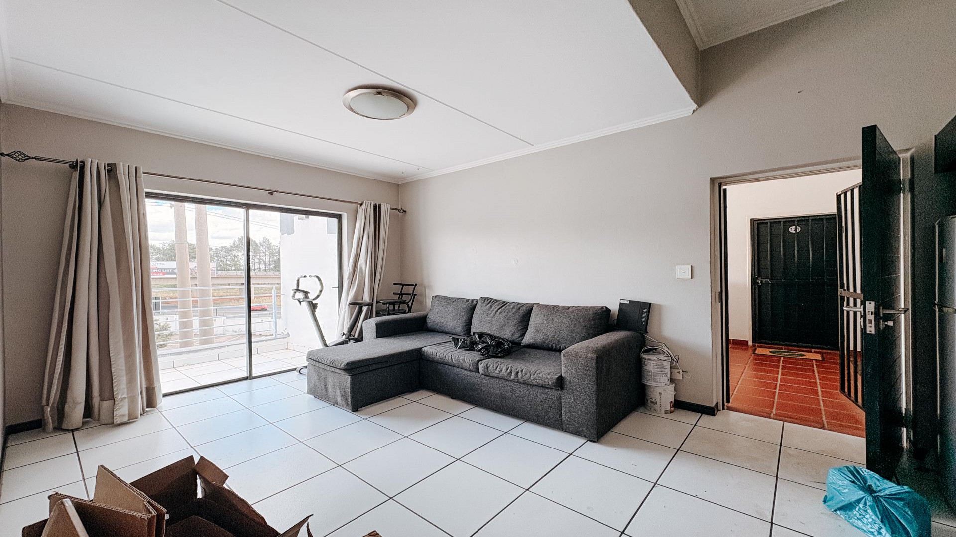 Lounges of property in Greenstone Hill