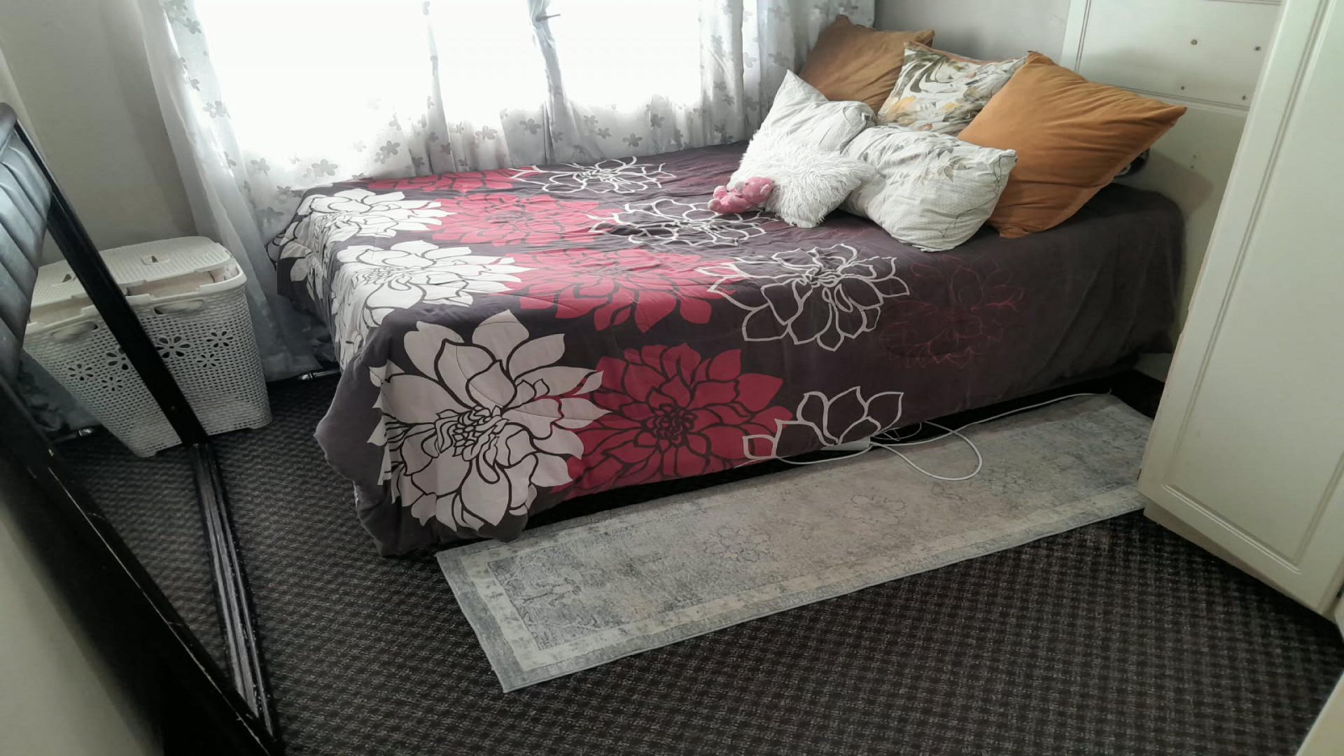 Bed Room 3 of property in Isipingo Hills
