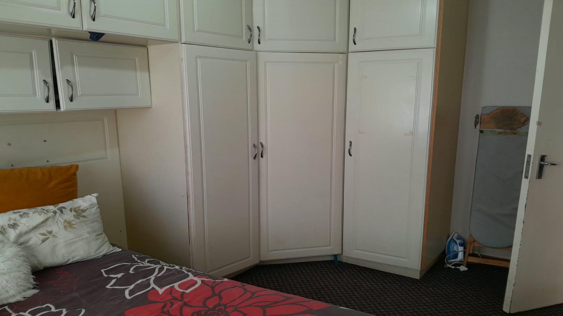 Bed Room 3 of property in Isipingo Hills