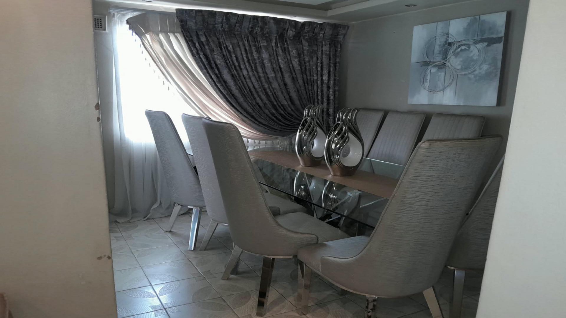 Dining Room of property in Isipingo Hills
