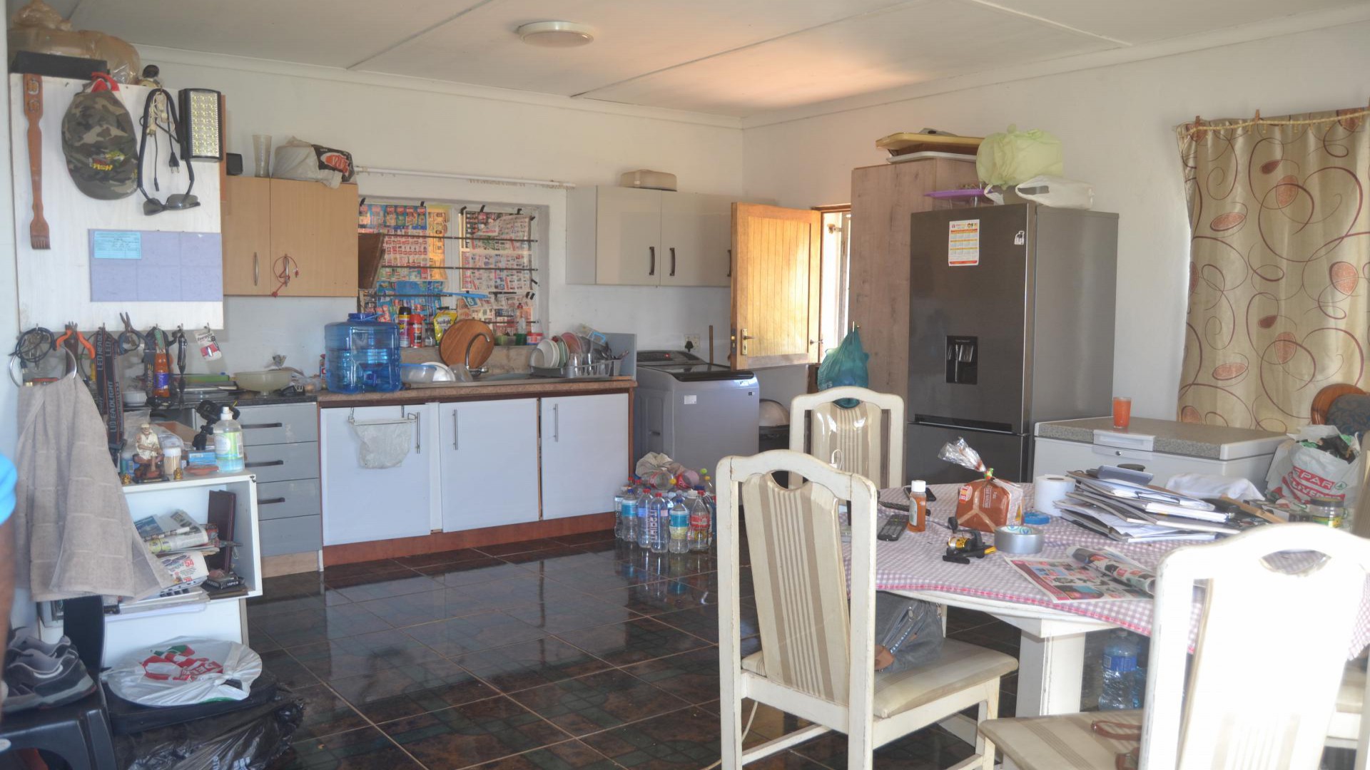 Kitchen of property in Umkomaas