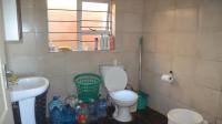 Bathroom 1 of property in Umkomaas