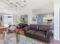  of property in Bloubergstrand