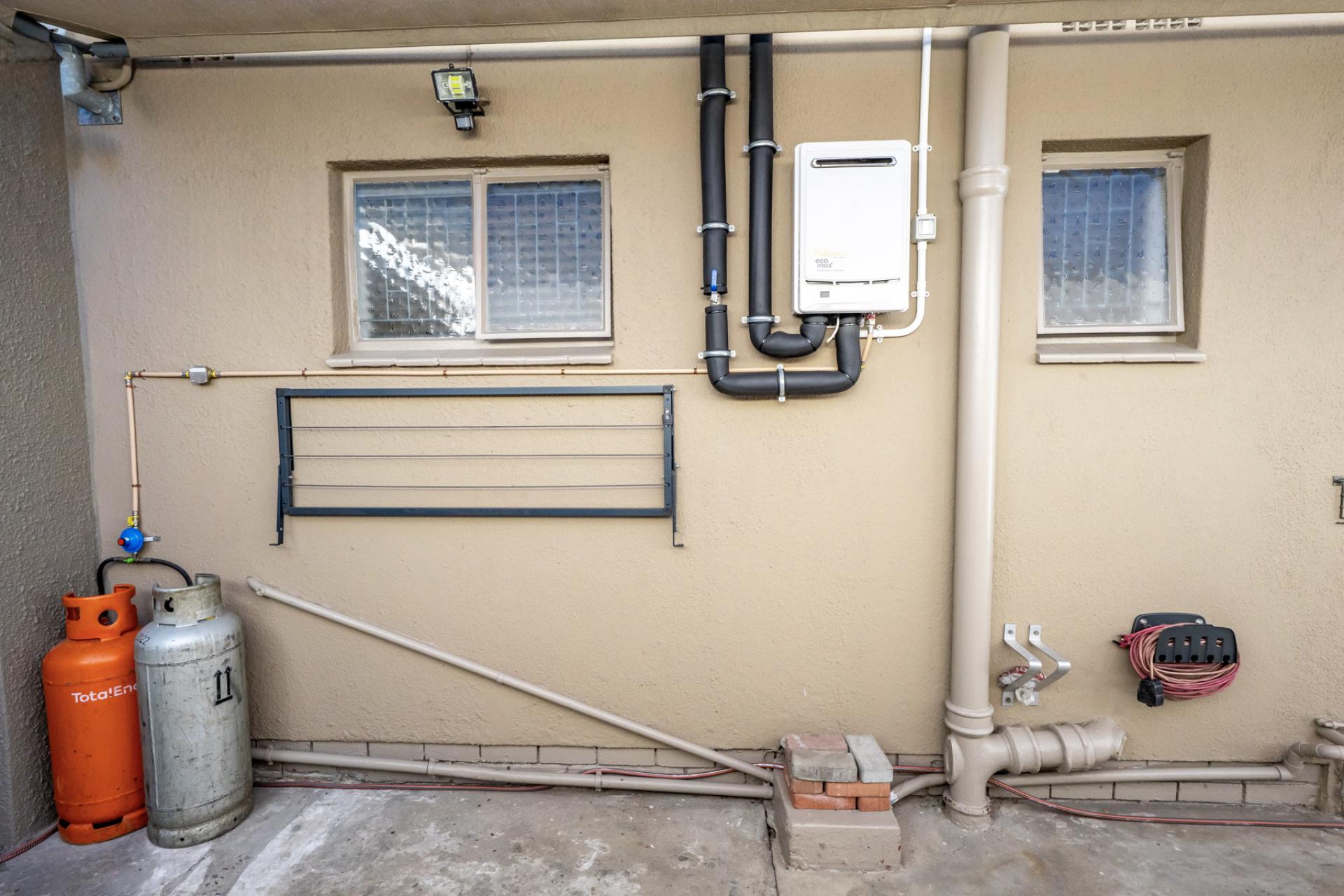  of property in Oakdale