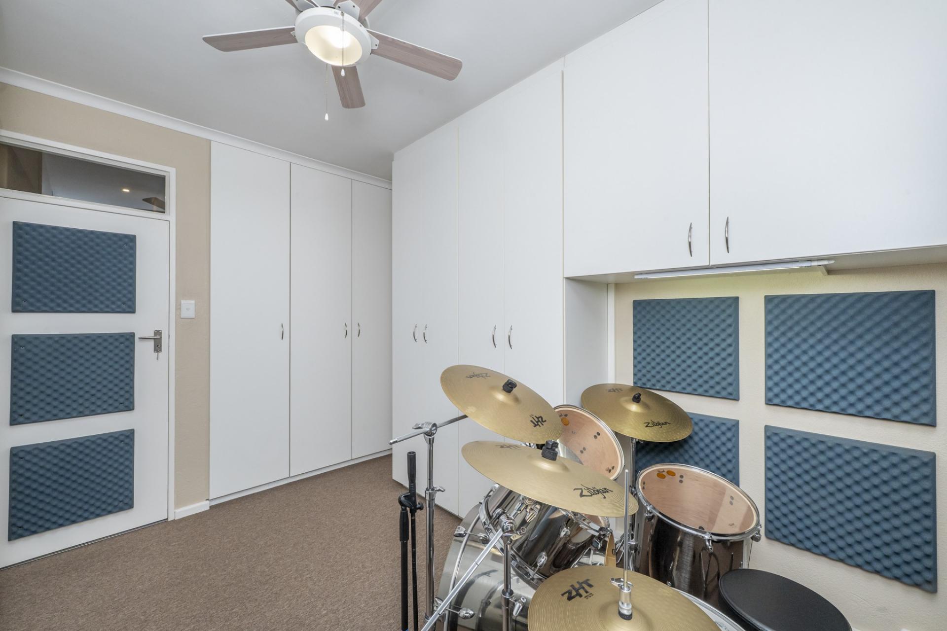  of property in Oakdale