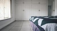 Bed Room 1 of property in Oakdene