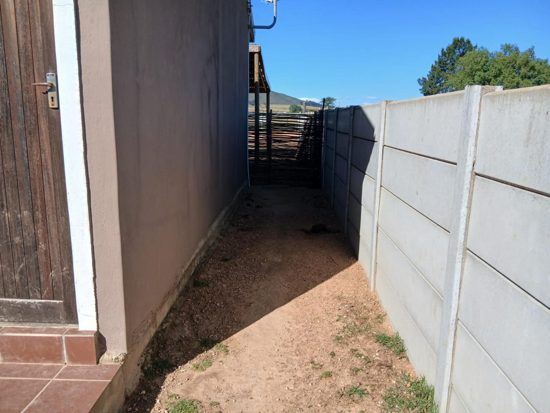  of property in Moorreesburg