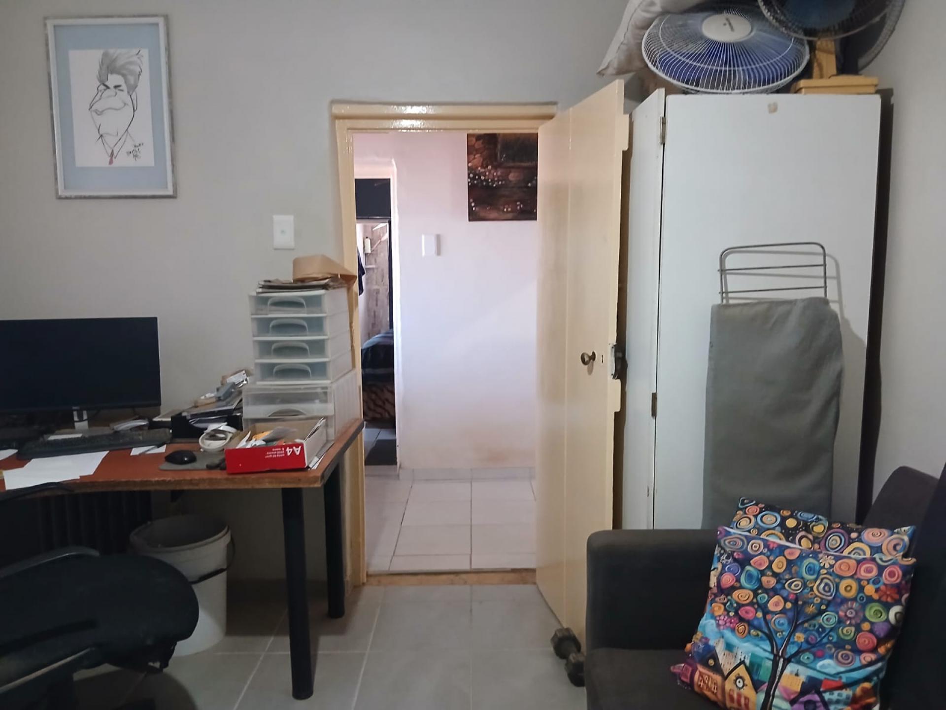 of property in Moorreesburg
