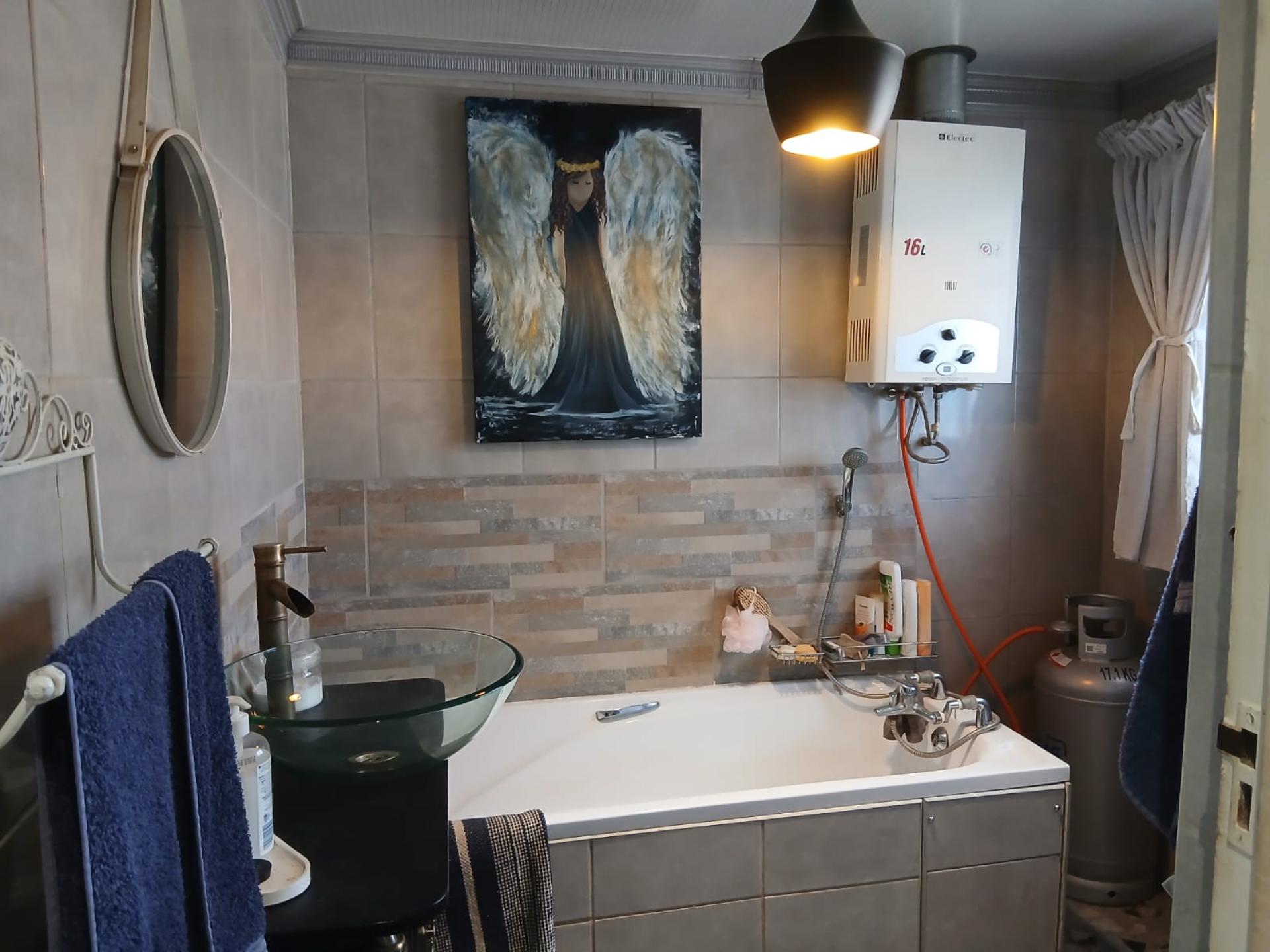  of property in Moorreesburg