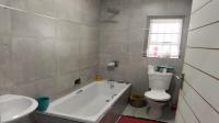 Bathroom 1 of property in Ntuzuma