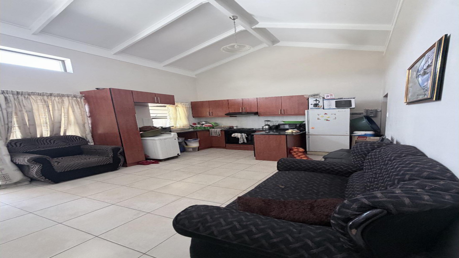 Kitchen of property in Queenstown
