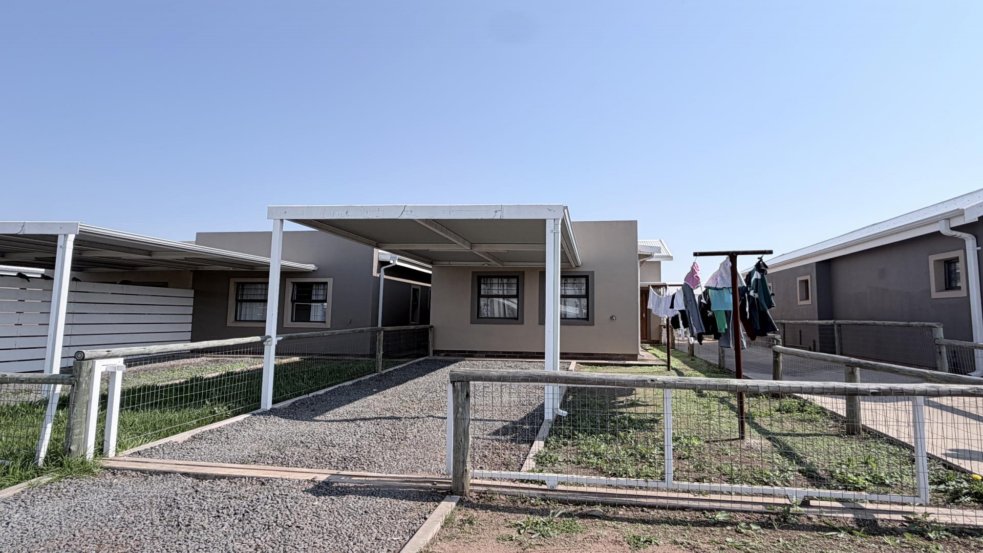 Front View of property in Queenstown