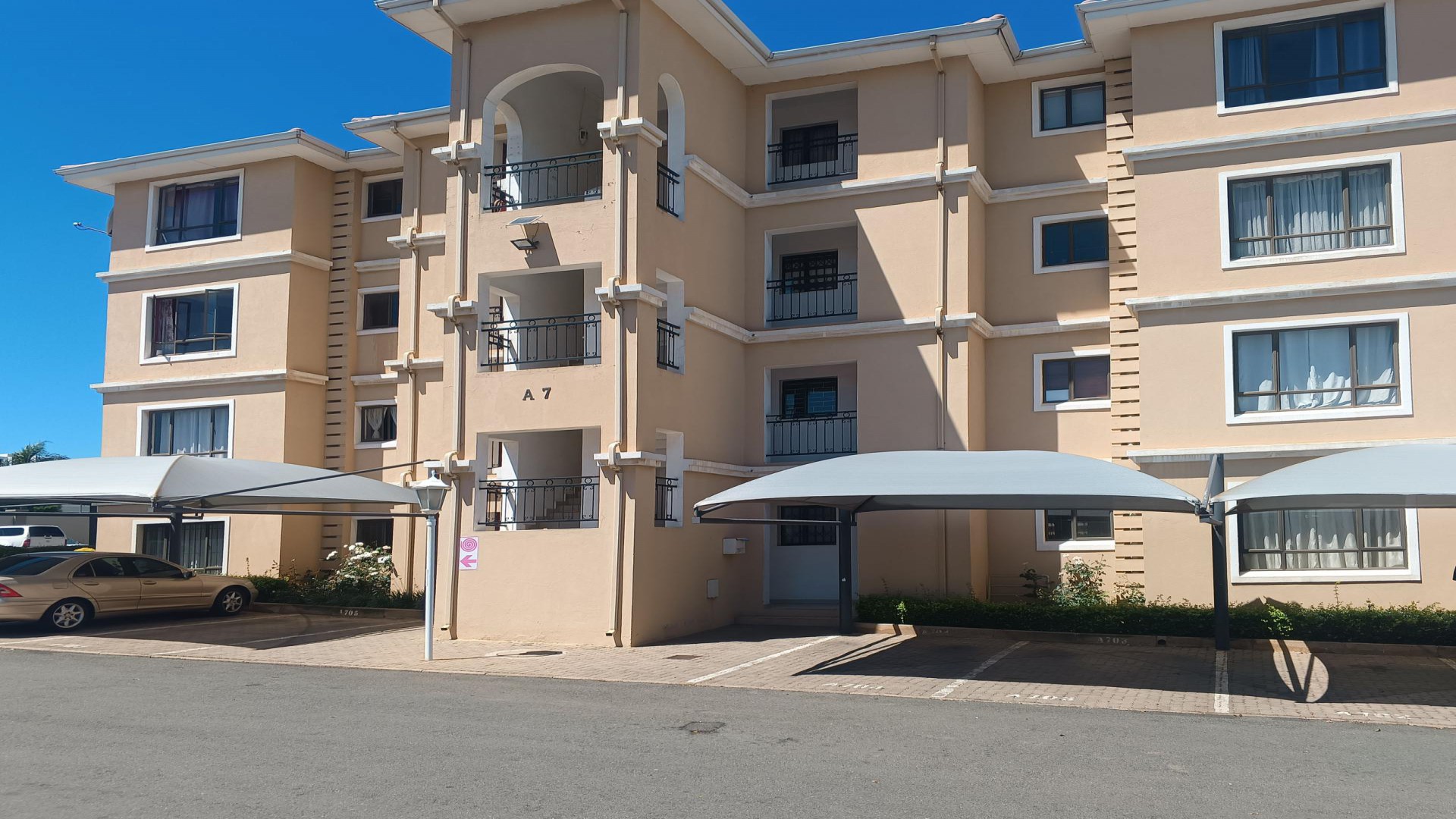 Front View of property in Erand Gardens