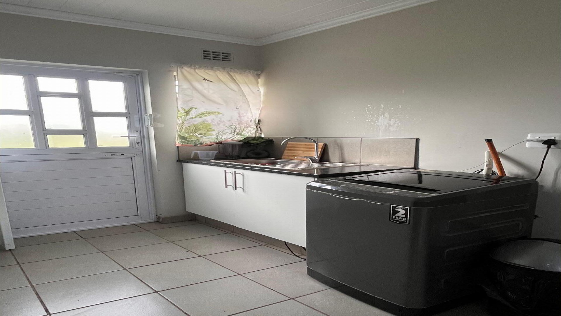 Kitchen of property in Amalinda
