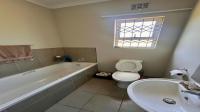 Bathroom 1 of property in Amalinda