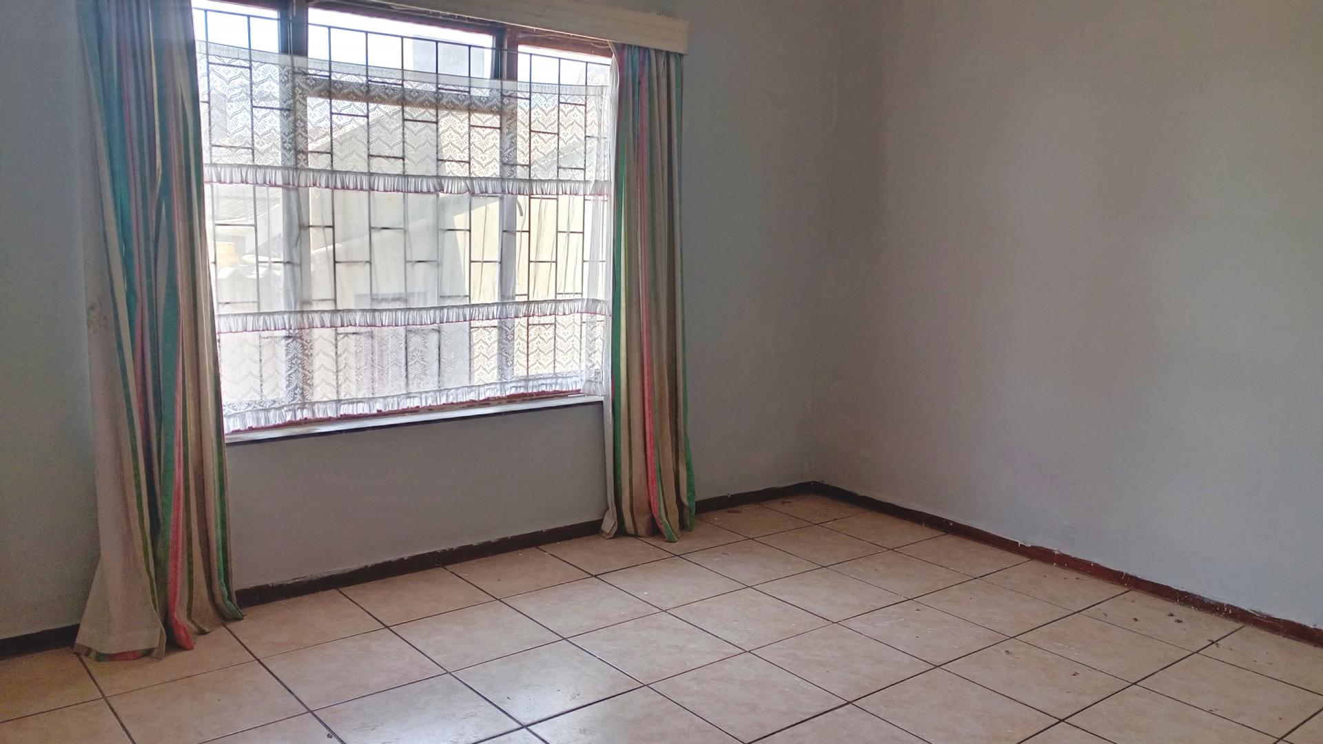  of property in Saldanha