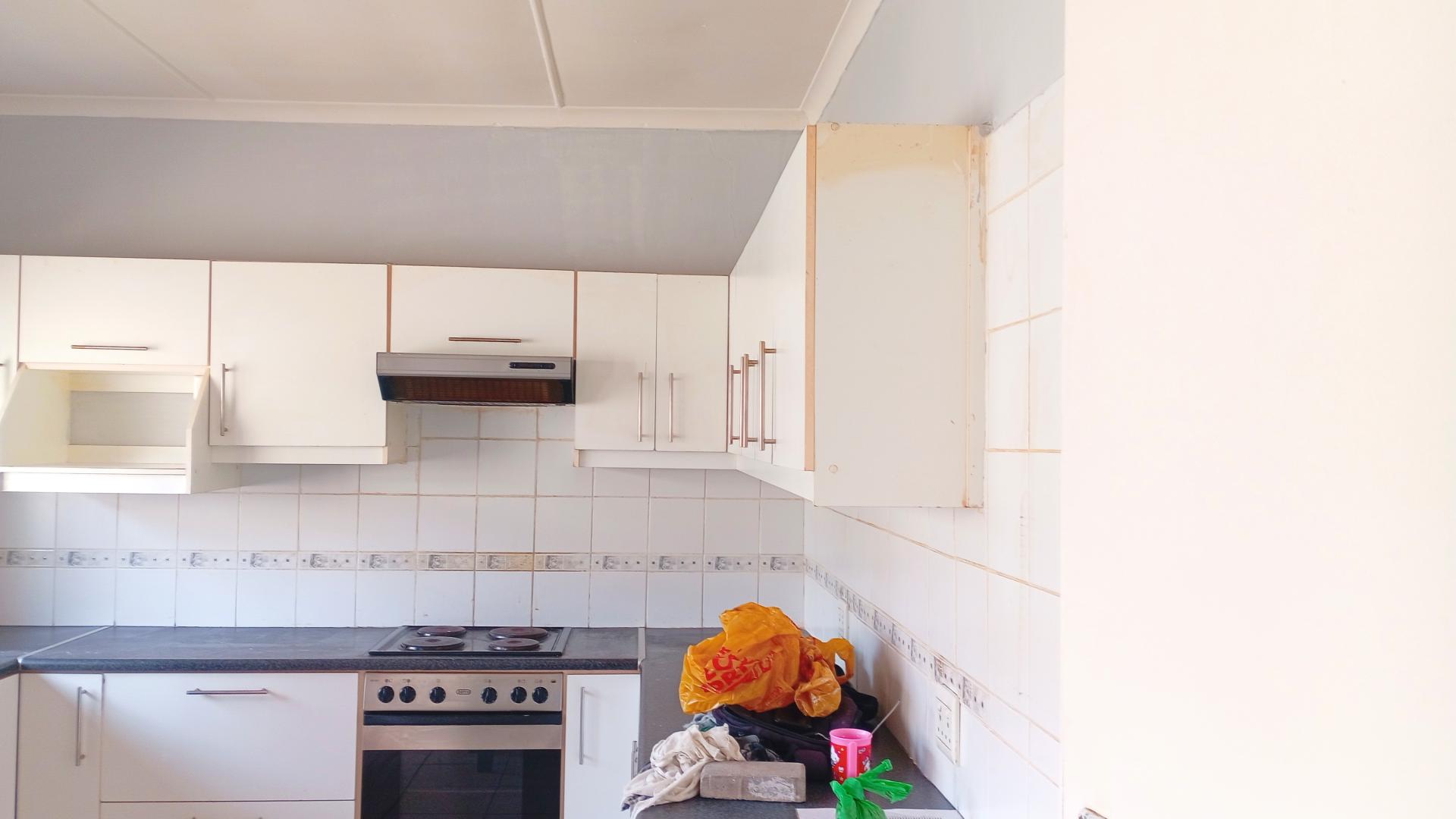  of property in Saldanha