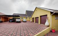  of property in Roodekrans