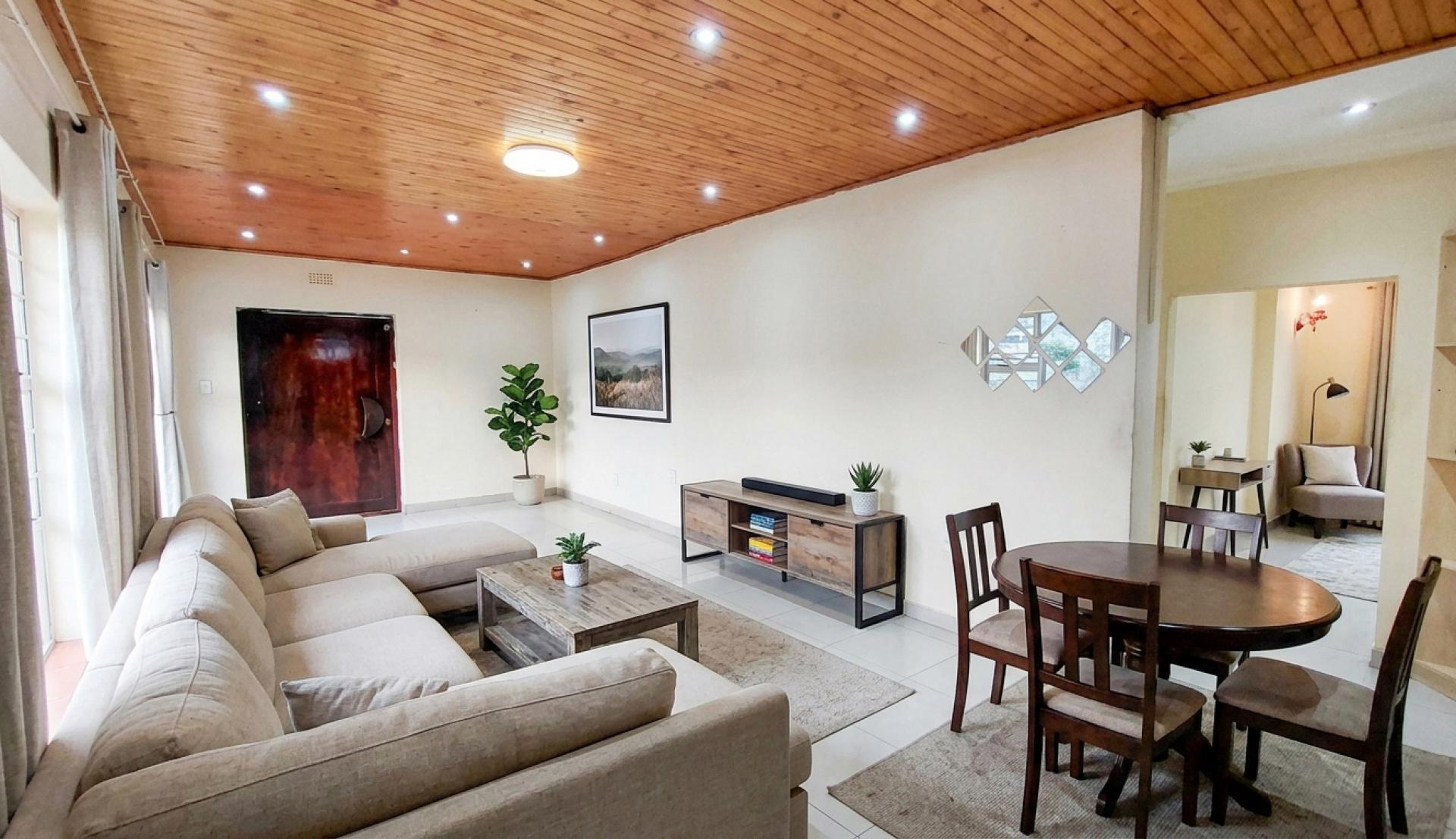  of property in Helderkruin