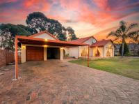  of property in Helderkruin