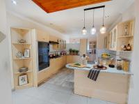  of property in Helderkruin