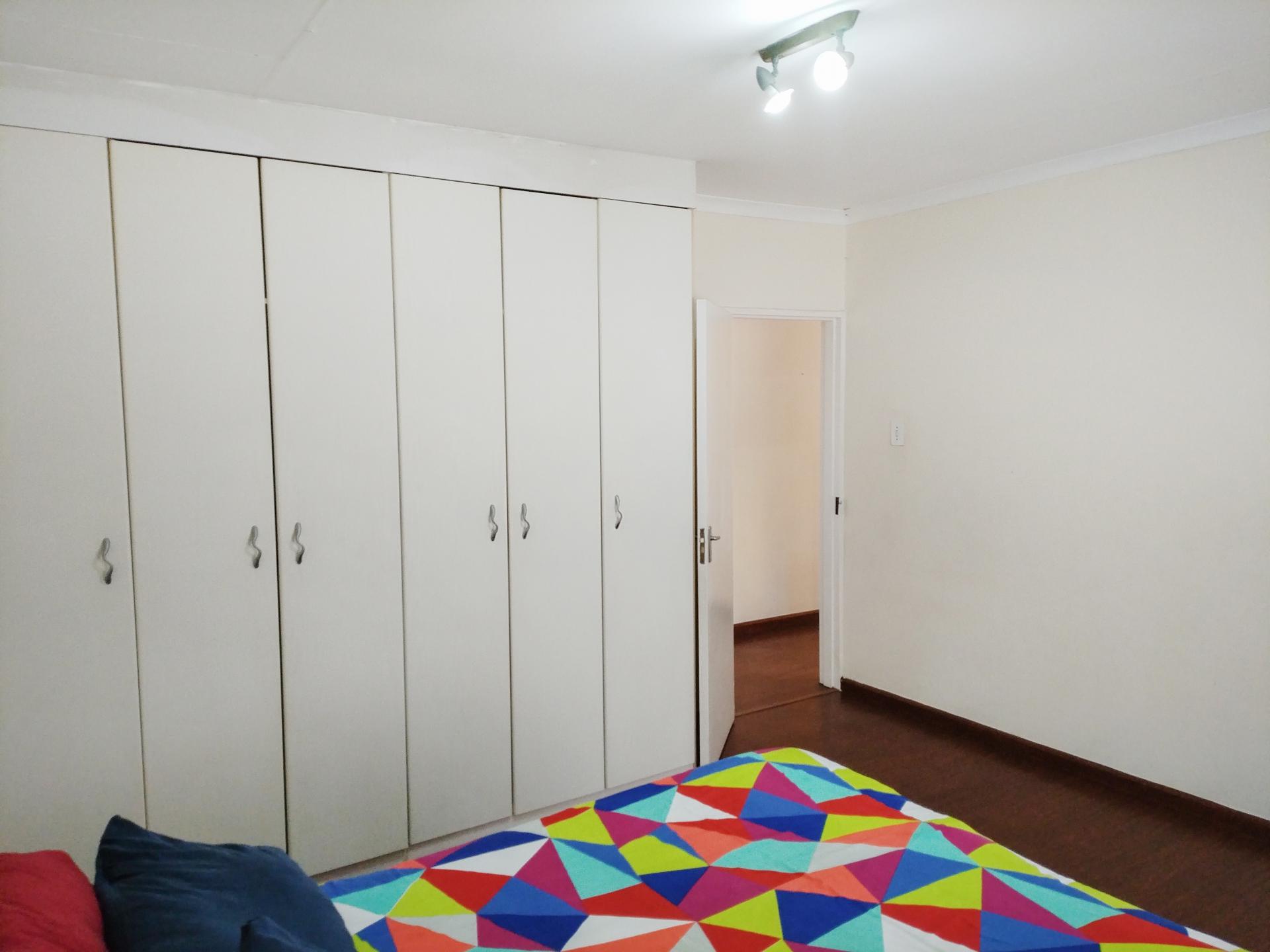  of property in Helderkruin