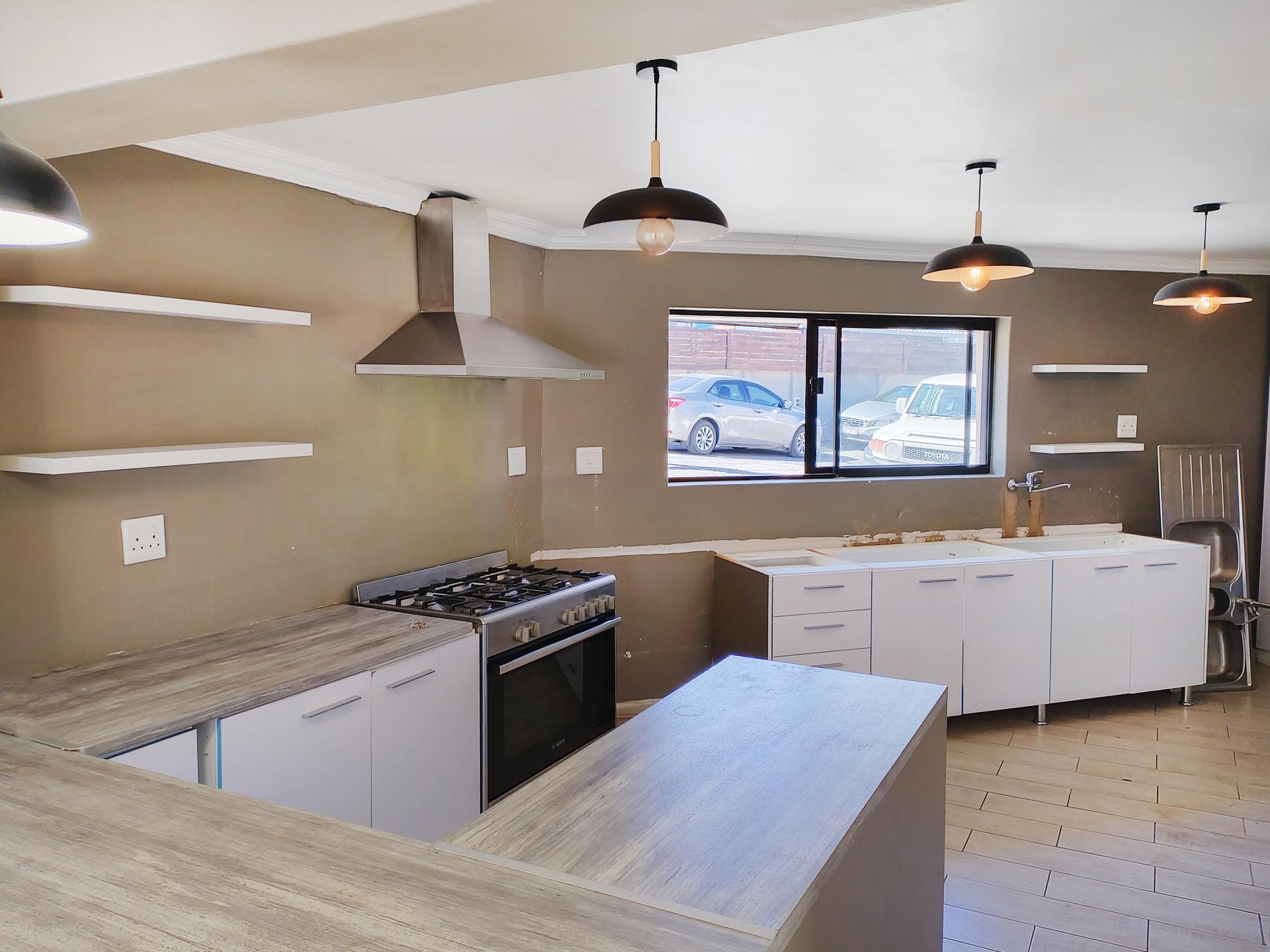 of property in Helderkruin