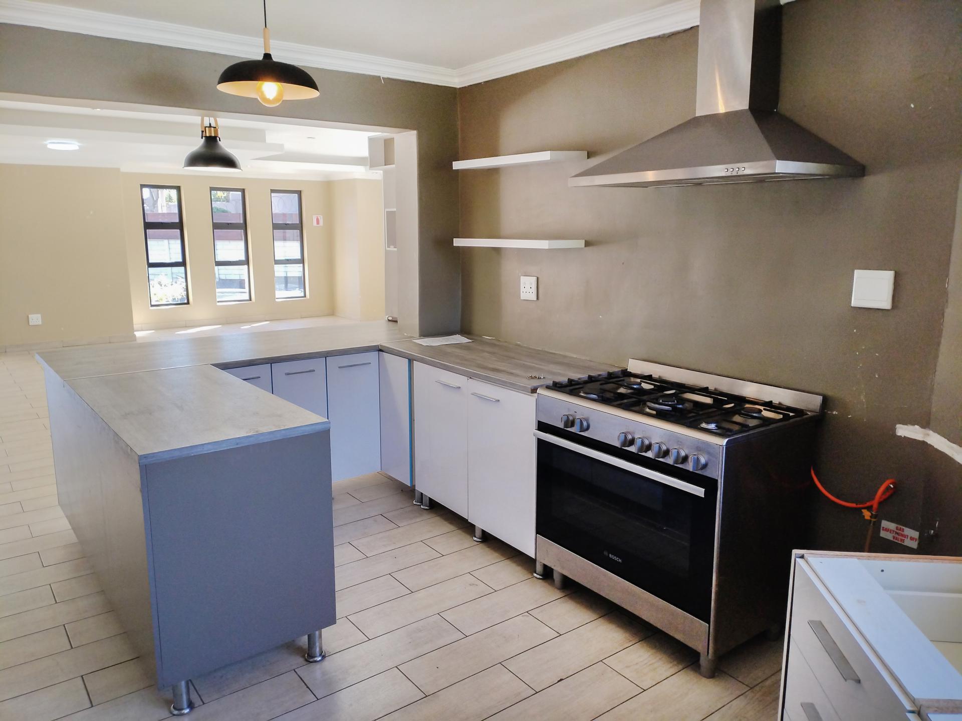  of property in Helderkruin