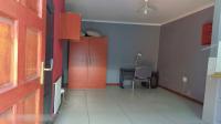 Lounges of property in Bertrams