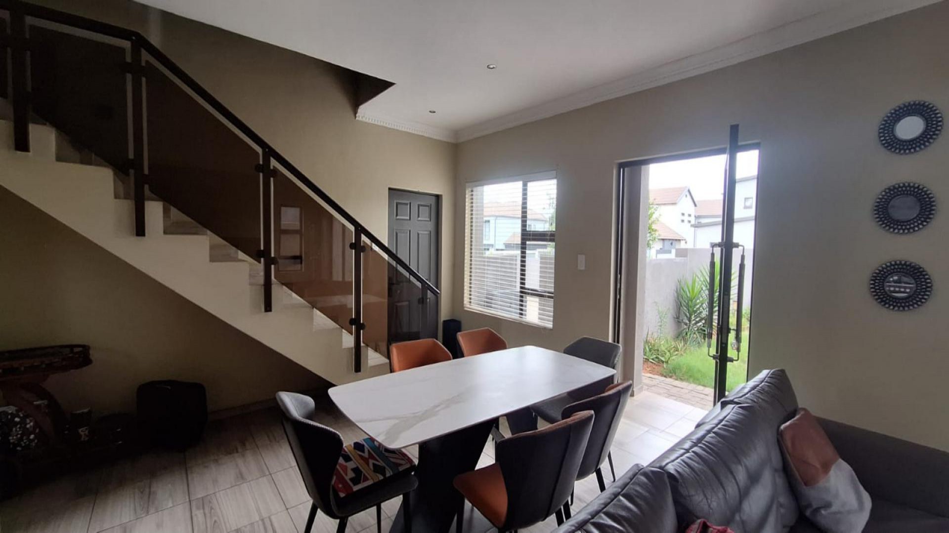 Dining Room of property in Derdepoortpark