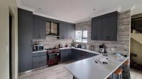 Kitchen of property in Derdepoortpark