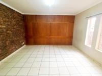  of property in Rooihuiskraal