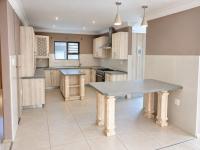  of property in Bendor