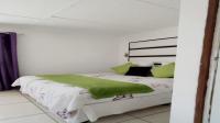 Bed Room 1 of property in Newlands West