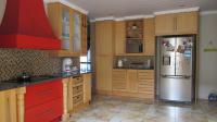 Kitchen - 23 square meters of property in Rangeview