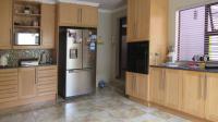 Kitchen - 23 square meters of property in Rangeview