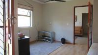 Bed Room 3 - 18 square meters of property in Rangeview