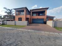  of property in Sonneveld