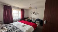 Bed Room 1 of property in Klopperpark