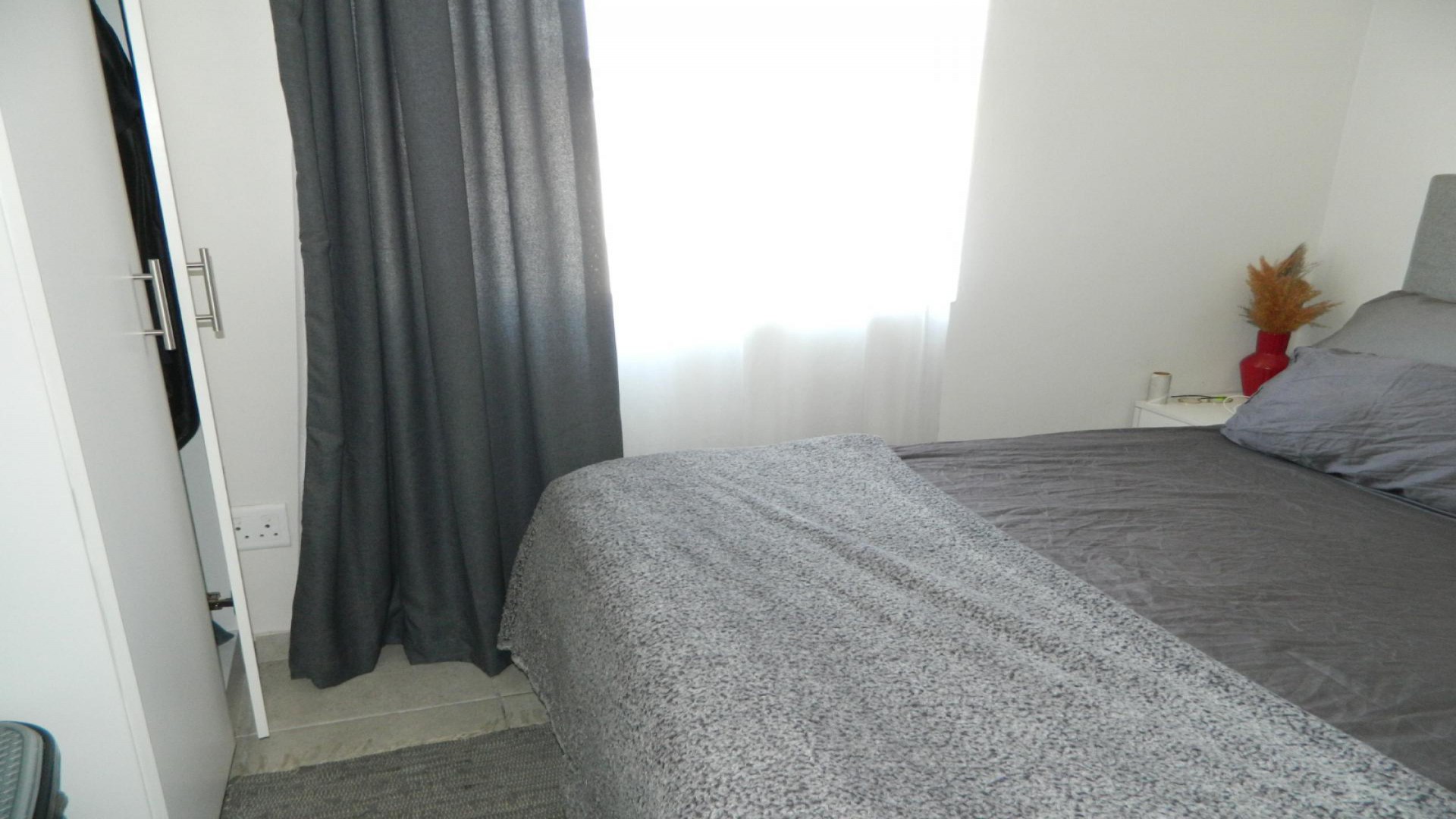 Bed Room 1 of property in Bellville