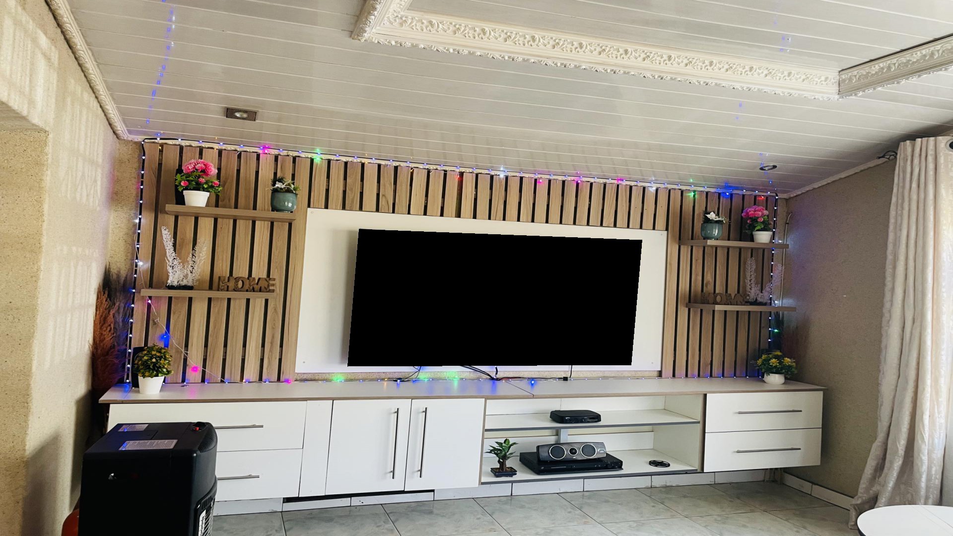 Lounges of property in Emdeni South