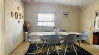 Dining Room of property in Emdeni South